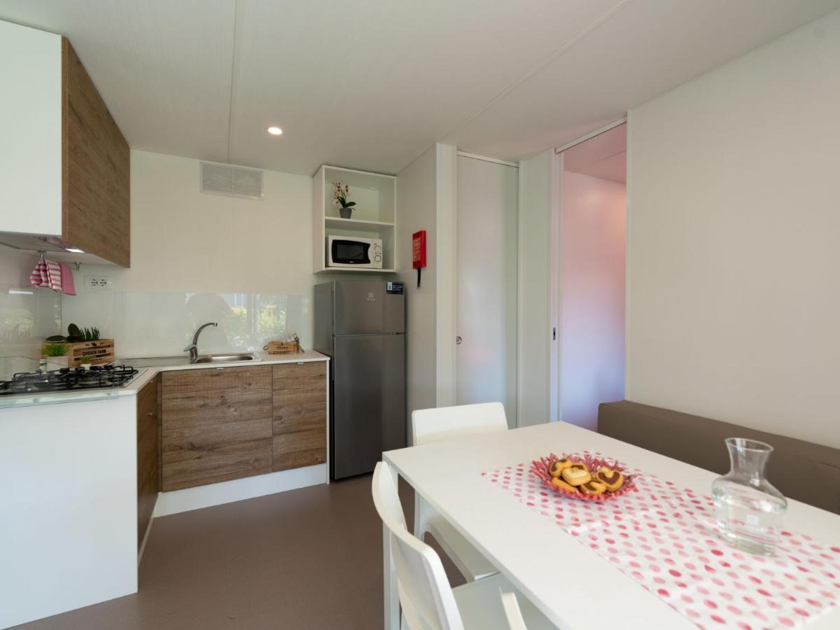 Holiday Home Garda Suite Deluxe By Interhome Rivoltella del Garda Exterior photo
